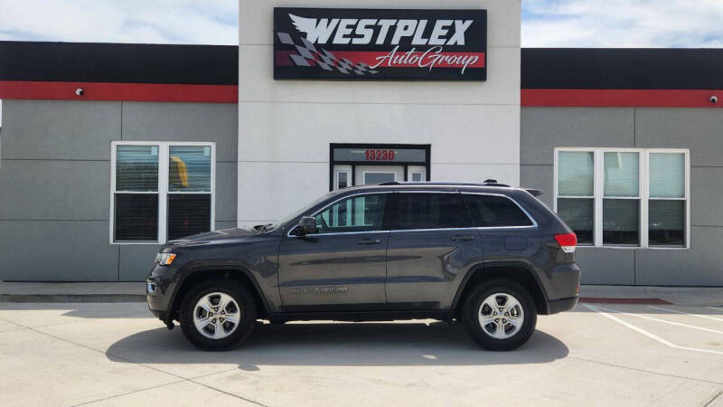 2017 Jeep Grand Cherokee Laredo E