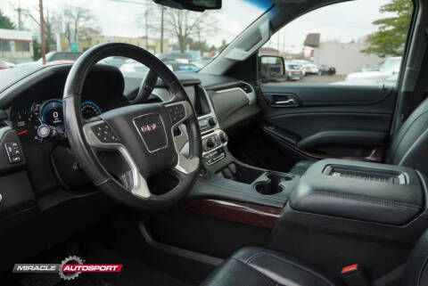 2017 GMC Yukon XL SLT