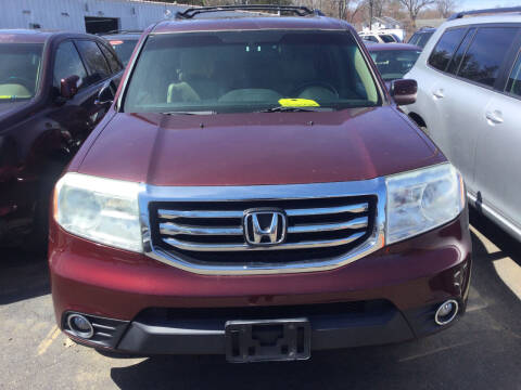 2013 Honda Pilot for sale at Whiting Motors in Plainville CT
