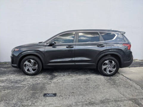 2021 Hyundai Santa Fe SE