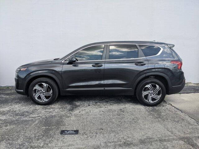 2021 Hyundai Santa Fe SE
