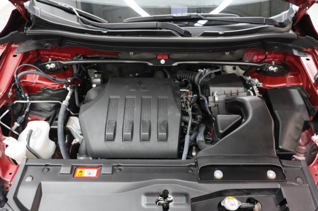 2024 Mitsubishi Eclipse Cross LE