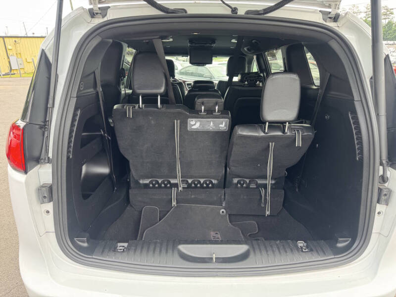 2020 Chrysler Pacifica Touring L