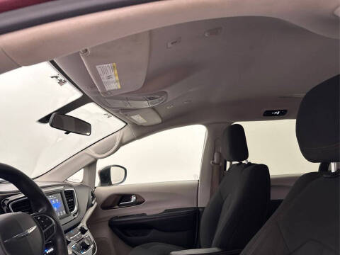 2018 Chrysler Pacifica LX