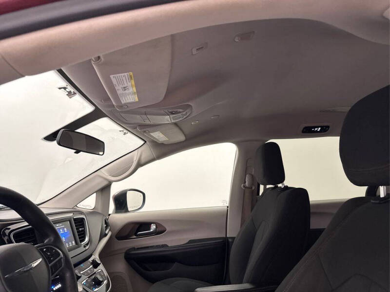 2018 Chrysler Pacifica LX