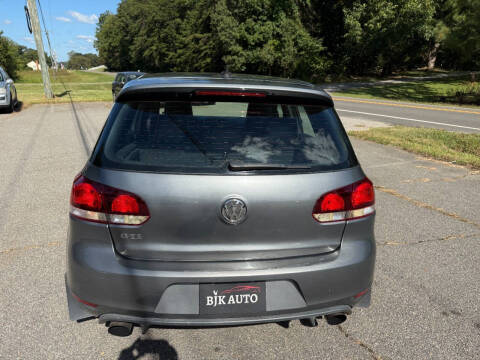 2010 Volkswagen GTI Base PZEV