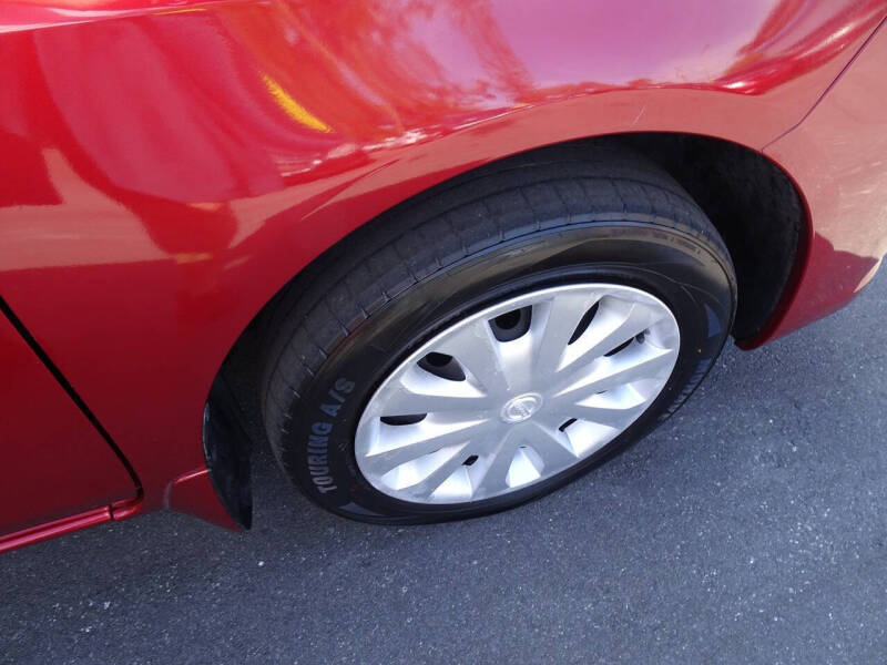 2017 Nissan Versa 1.6 S