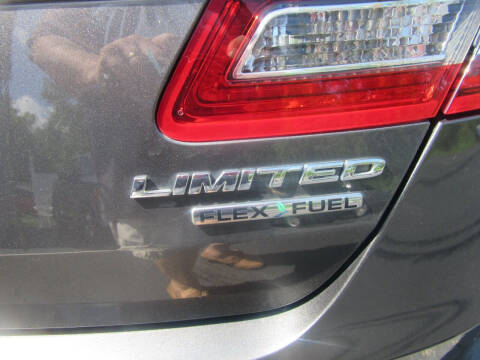 2017 Ford Taurus Limited