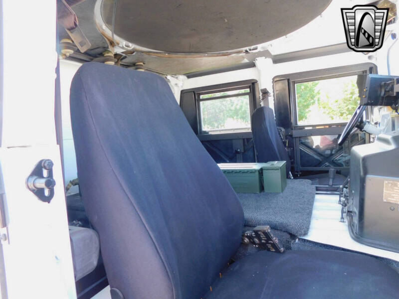 2008 AM General Hummer