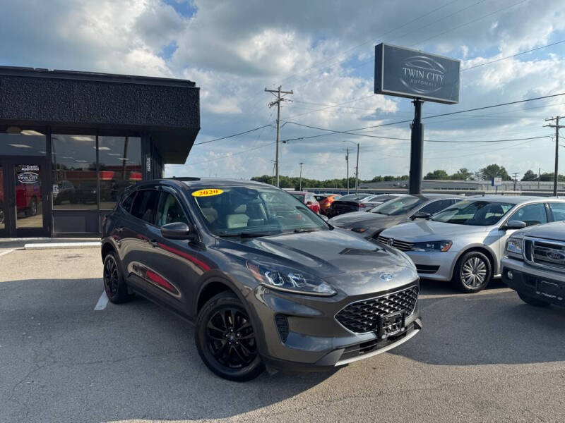 2020 Ford Escape SE