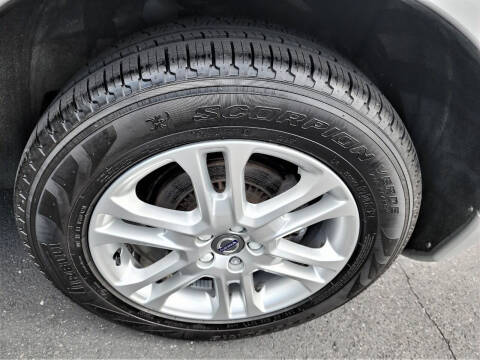 2016 Volvo XC60 T5 Premier