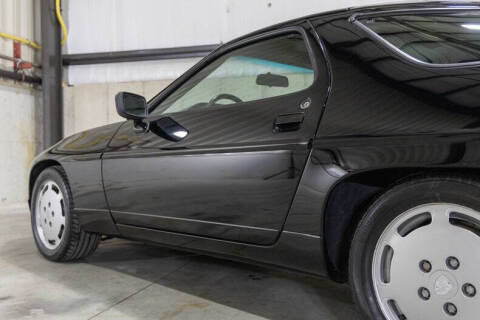 1987 Porsche 928 S4