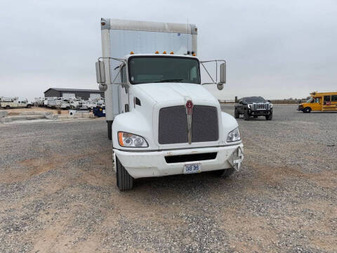 2009 Kenworth T370