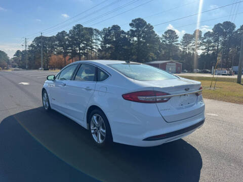 2018 Ford Fusion Hybrid SE