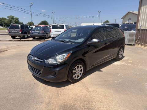2012 Hyundai Accent GS