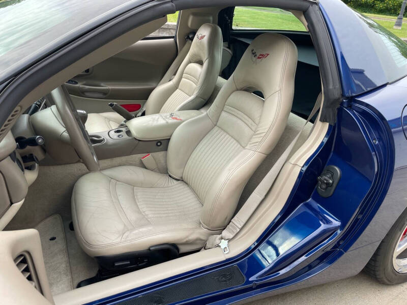 2004 Chevrolet Corvette