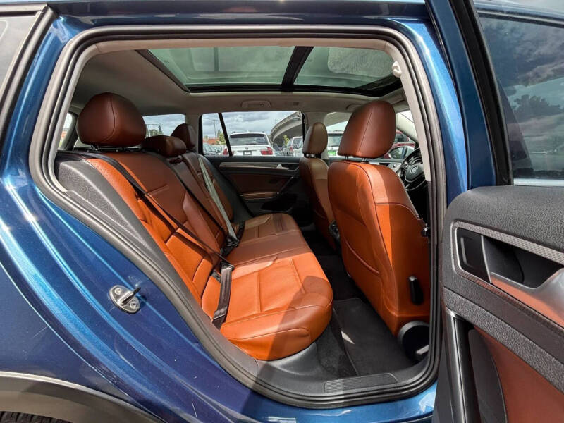 2017 Volkswagen Golf Alltrack
