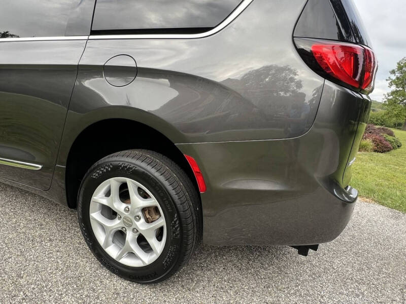 2017 Chrysler Pacifica