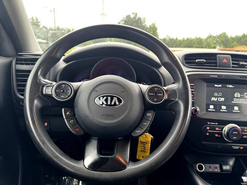 2019 Kia Soul +