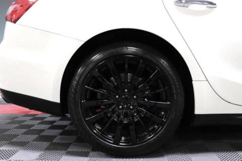 2016 Maserati Ghibli