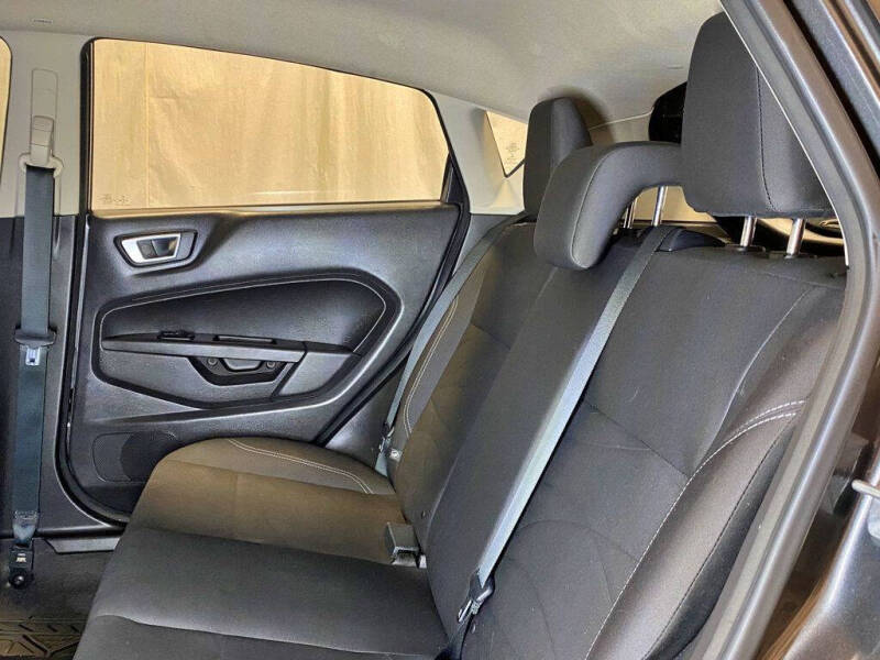2016 Ford Fiesta SE