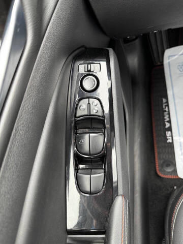 2024 Nissan Altima 2.5 SR