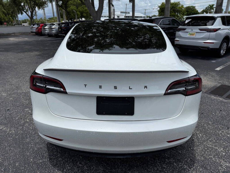 2021 Tesla Model 3 Standard Range Plus