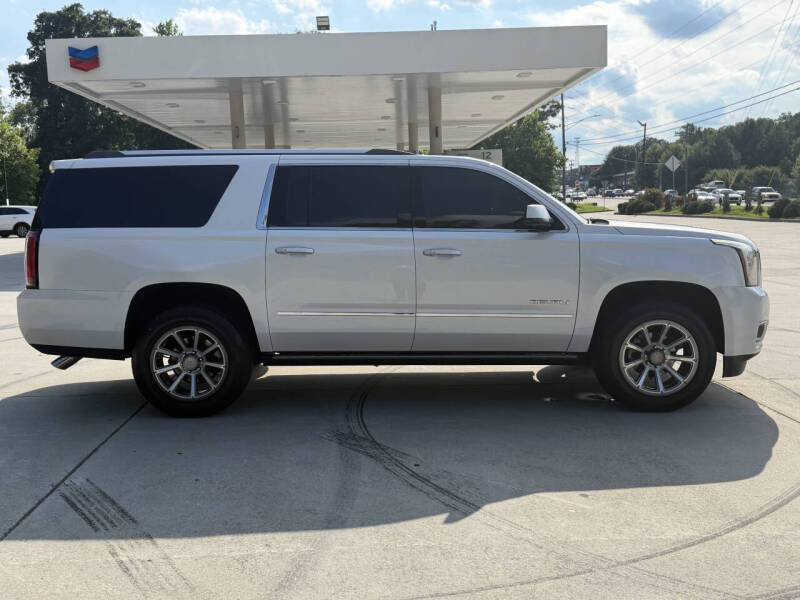 2017 GMC Yukon XL Denali