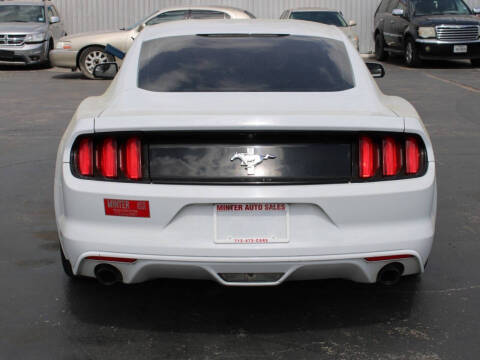 2017 Ford Mustang V6