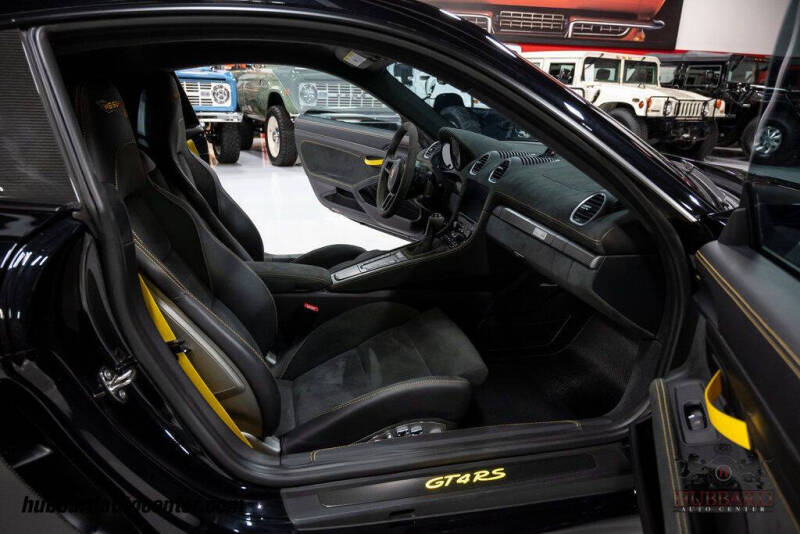 2023 Porsche 718 Cayman GT4 RS