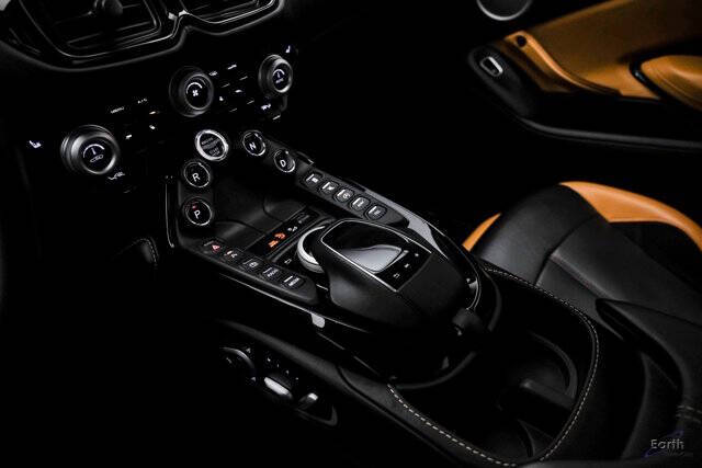 2020 Aston Martin Vantage