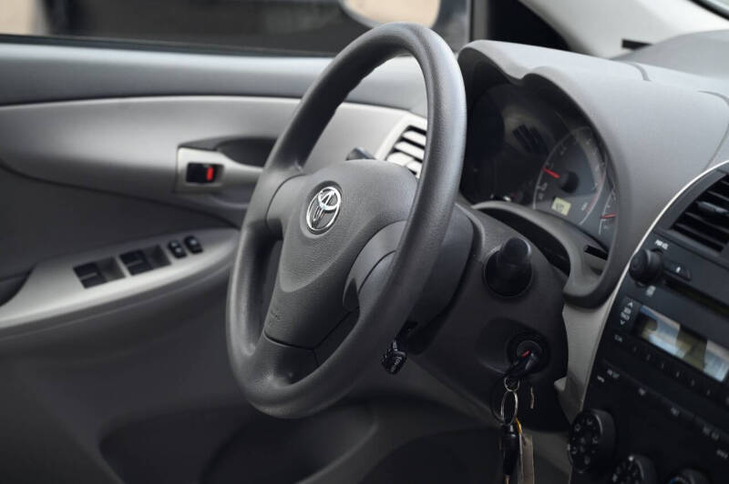 2009 Toyota Corolla LE