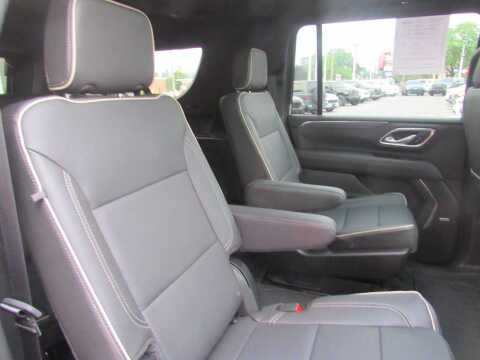 2024 GMC Yukon XL SLT