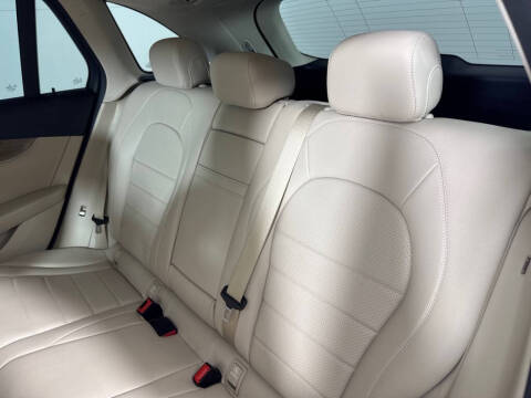 2018 Mercedes-Benz GLC GLC 300