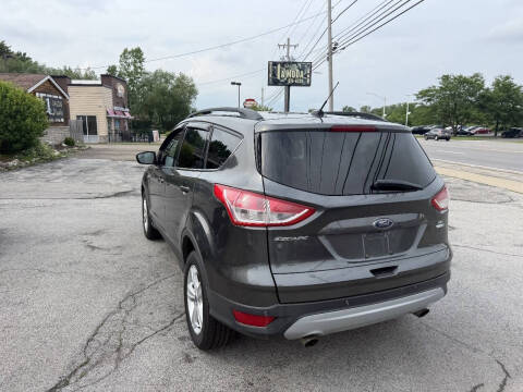 2016 Ford Escape SE
