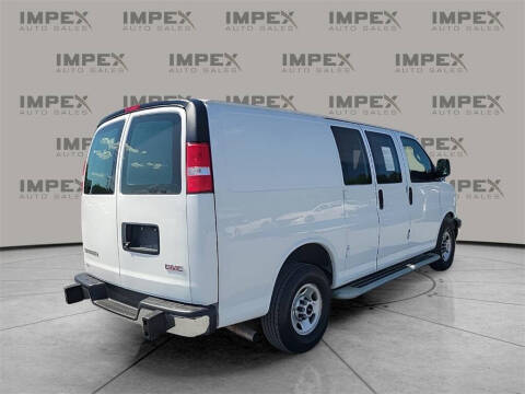 2023 GMC Savana 2500