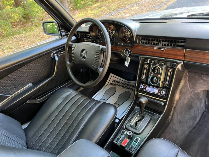 1975 Mercedes-Benz 400-Class