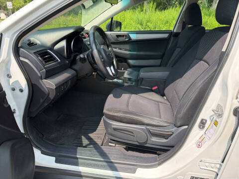 2017 Subaru Outback 2.5i