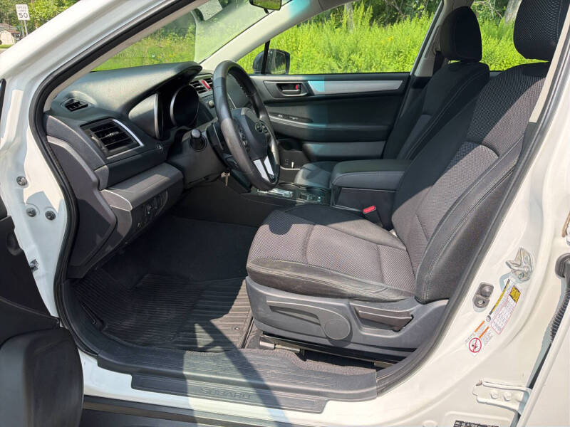 2017 Subaru Outback 2.5i
