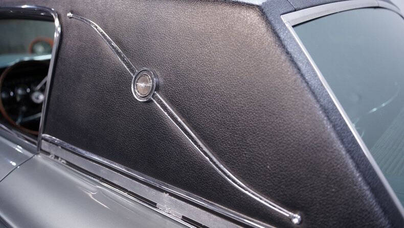 1966 Ford Thunderbird