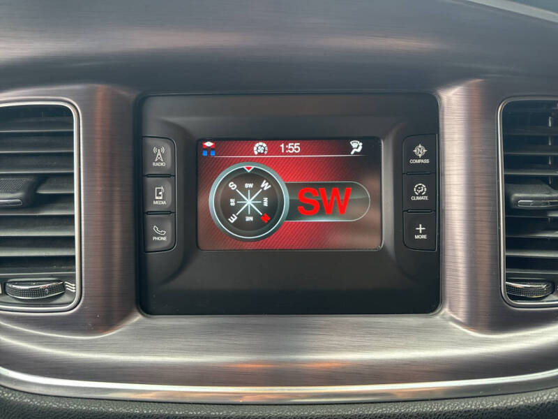 2016 Dodge Charger SE