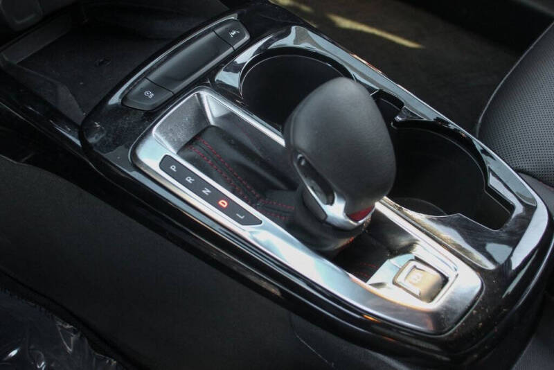 2024 Chevrolet Trax RS