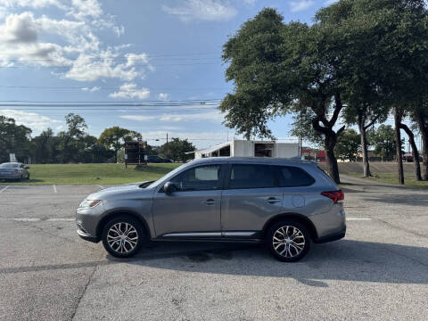 2018 Mitsubishi Outlander ES