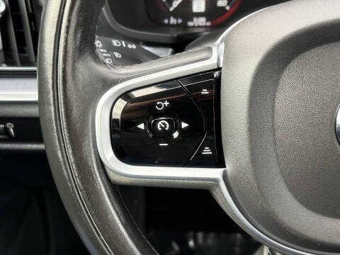 2020 Volvo S60 T5 Momentum