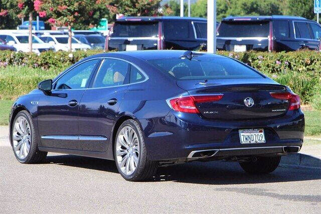 2017 Buick LaCrosse Essence