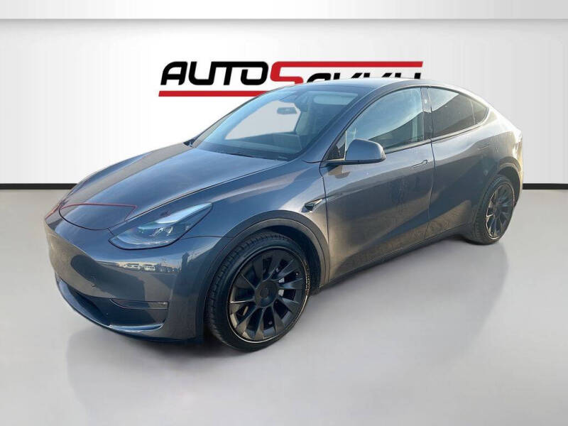 2023 Tesla Model Y Long Range