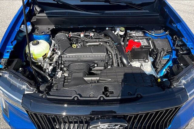 2025 Ford Maverick Lobo