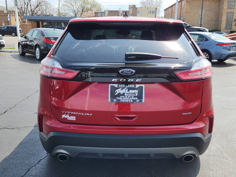 2024 Ford Edge Titanium