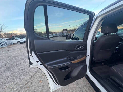 2019 GMC Acadia SLE-2