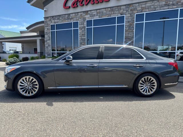 2018 Genesis G90